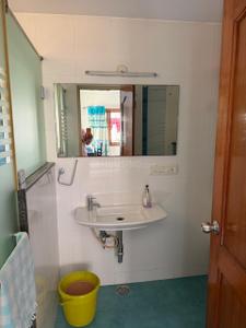 Bathroom Image of 2050 Sq.ft 3 BHK Apartment / Flat for sale in JP Nagar Bengaluru for Rs. 39000000
