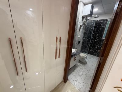 Image of 1700 Sq.ft 3 BHK Apartment / Flat for rent in CGHS Jawahar Apartments, Sector 5 Dwarka, New Delhi for Rs. 55000