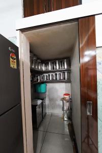 Kitchen Image of 1001 Sq.ft 3 BHK Apartment / Flat for sale in Sola Ahmedabad for Rs. 8000000