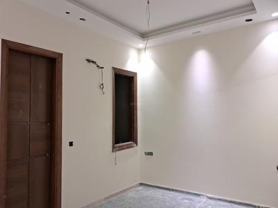 Bedroom Image of 2500 Sq.ft 4 BHK Builder Floor for sale in Punjabi Bagh New Delhi for Rs. 49000000