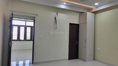 Bedroom Image of 1500 Sq.ft 2 BHK Builder Floor for rent in Hajiwala Jaipur for Rs. 15000