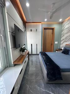 Bedroom Image of 1600 Sq.ft 3 BHK Apartment / Flat for sale in Nehru Apartments, Kalkaji New Delhi for Rs. 45000000