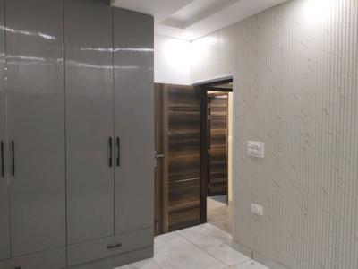 Bedroom Image of 850 Sq.ft 2 BHK Apartment / Flat for sale in Vikaspuri New Delhi for Rs. 9200000