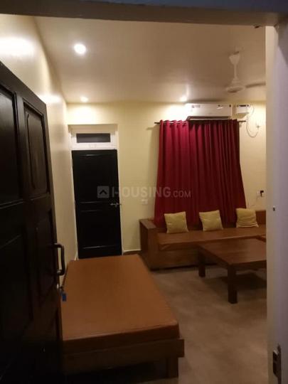 Dona alcina Main Image 1