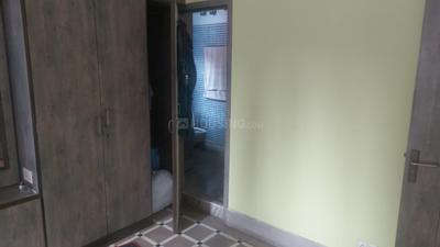 Bedroom Image of 1000 Sq.ft 2 BHK Builder Floor for sale in Paikpara Kolkata for Rs. 6000000