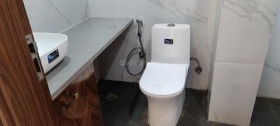Bathroom Image of 500 Sq.ft 1 RK Builder Floor for rent in Sector 47 Gurgaon for Rs. 23500