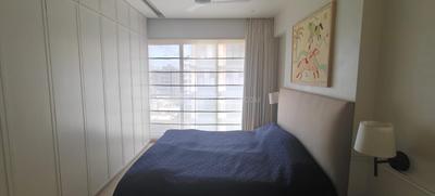 Hall Image of 930 Sq.ft 2 BHK Apartment / Flat for sale in Khar West Mumbai for Rs. 50000000