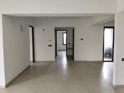 Dining Area Image of 3750 Sq.ft 4 BHK Apartment / Flat for rent in Anand Paramount, Motera Ahmedabad for Rs. 40000