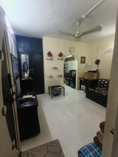 Dangat Vasti, Shivane Main Image 1