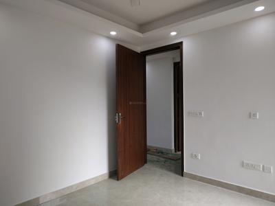 Bedroom Image of 1350 Sq.ft 3 BHK Builder Floor for sale in Freedom Fighters Enclave New Delhi for Rs. 12000000