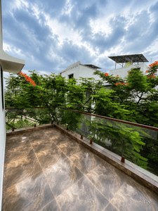 Balcony Image of 3500 Sq.ft 3 BHK Independent House for sale in Kachana Raipur for Rs. 17000005