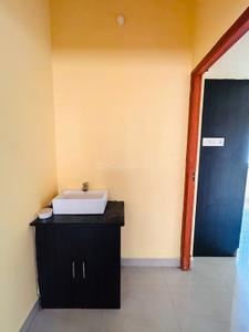 Hall Image of 950 Sq.ft 2 BHK Apartment / Flat for sale in Thoraipakkam Chennai for Rs. 7500000
