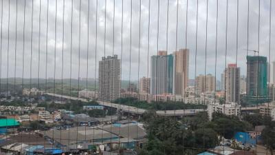 Image of 1165 Sq.ft 2 BHK Apartment / Flat for sale in K Raheja Heights, Malad East, Mumbai for Rs. 25000000