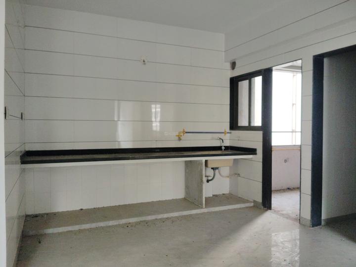 Shilp White Pelican Main Image 1