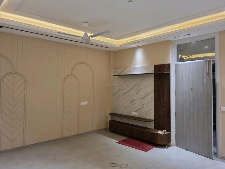 3 BHK 1150 Sqft Flat for sale at Mahavir Enclave, New Delhi Property