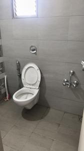 Bathroom Image of 850 Sq.ft 1 BHK Apartment / Flat for rent in Surya Kiran Aakash Homes, Ujala Circle Ahmedabad for Rs. 20999