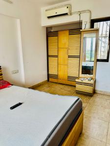 Bedroom Image of 936 Sq.ft 2 BHK Apartment / Flat for rent in Swaraj Homes Nav Geeta CHS, Chembur Mumbai for Rs. 68000