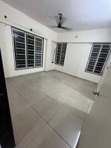 Bedroom Image of 1280 Sq.ft 2 BHK Apartment / Flat for rent in Pratham Bluets, New Alkapuri Vadodara for Rs. 17000