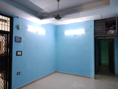 Living Room Image of 850 Sq.ft 2 BHK Builder Floor for sale in DLF Ankur Vihar Ghaziabad for Rs. 2500000