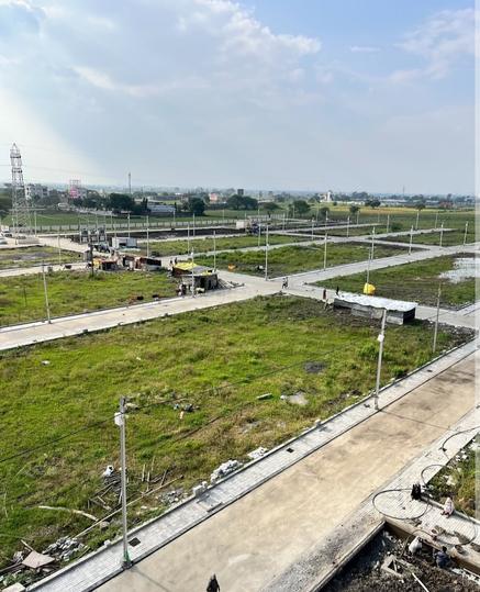 Graceland Highway Avenue Main Image 1