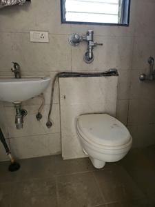 Common Bathroom Image of 800 Sq.ft 2 BHK Apartment / Flat for sale in Nyati Elan, Wagholi Pune for Rs. 5350000