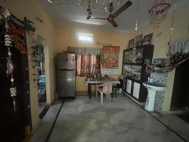 Telephone Colony Main Image 1