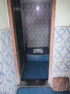Bathroom Image of 400 Sq.ft 1 RK Independent House for rent in Changurabhata Raipur for Rs. 3500