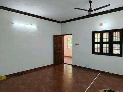 Living Room Image of 1600 Sq.ft 2 BHK Builder Floor for rent in Saligramam Chennai for Rs. 38000