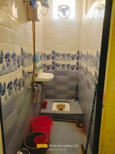 Bathroom Image of 330 Sq.ft 4 BHK Independent House for sale in Sharda Nagar Lucknow for Rs. 4000000