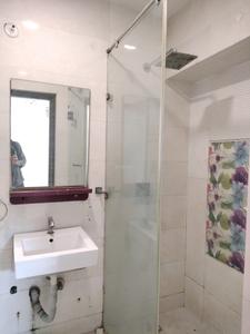 Common Bathroom Image of 2200 Sq.ft 4 BHK Apartment / Flat for sale in Beverly Park Apartments, Sector 22 Dwarka New Delhi for Rs. 59000000