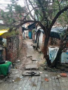 Balcony Image of 430 Sq.ft 3 BHK Independent House for sale in Khalasi Line Kanpur for Rs. 4000000