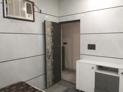 Bedroom Image of 450 Sq.ft 1 BHK Builder Floor for rent in Shalimar Bagh New Delhi for Rs. 22000