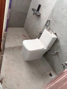Bathroom Image of 1200 Sq.ft 2 BHK Apartment / Flat for rent in Devarachikkana Halli Bengaluru for Rs. 40000