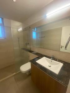 Bathroom Image of 1800 Sq.ft 3 BHK Apartment / Flat for sale in DLF The Primus, Sector 82A Gurgaon for Rs. 26800000