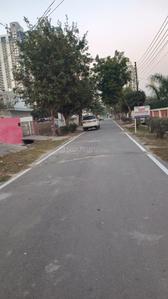 B Block Plot View 3