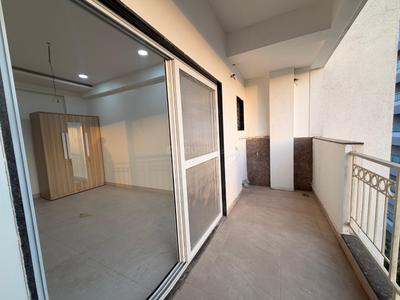 Balcony Image of 2100 Sq.ft 3.5 BHK Apartment / Flat for rent in Laxminagar Nagpur for Rs. 75000