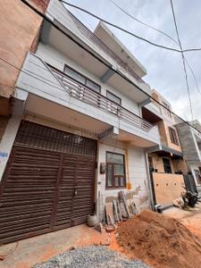 Image of 1550 Sq.ft 3 BHK Independent House for sale in Sector 73, Noida for Rs. 15000000