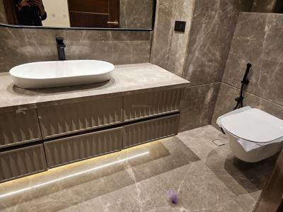 Image of 4500 Sq.ft 4 BHK Builder Floor for sale in Green Park Extension, New Delhi for Rs. 200000000