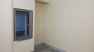 Bedroom Image of 650 Sq.ft 2 BHK Apartment / Flat for rent in Baranagar Kolkata for Rs. 15000