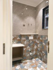 Common Bathroom Image of 1620 Sq.ft 3 BHK Builder Floor for sale in Indirapuram Ghaziabad for Rs. 17400000