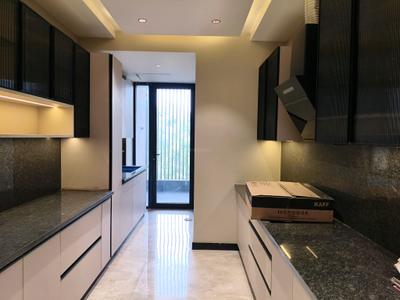 Kitchen Image of 2970 Sq.ft 4 BHK Builder Floor for sale in Sector 49 Gurgaon for Rs. 40000000