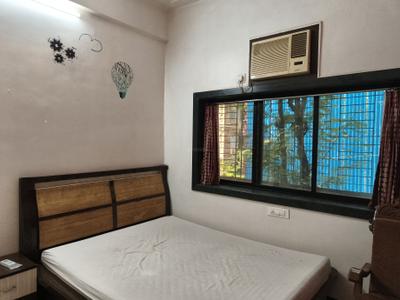 Bedroom Image of 650 Sq.ft 2 BHK Apartment / Flat for rent in Worli Mumbai for Rs. 70000