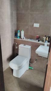 Image of 850 Sq.ft 2 BHK Apartment / Flat for sale in Refab Onyx Apartment Kunfayakun CHSL Building, Malad East, Mumbai for Rs. 17500000