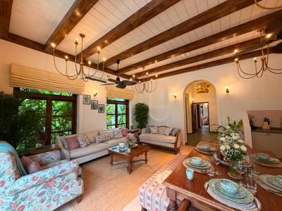 Hall Image of 2476 Sq.ft 3 BHK Villa for sale in Assagao Goa for Rs. 65000000