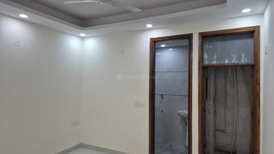 Bedroom Image of 550 Sq.ft 2 BHK Builder Floor for rent in Rajpur New Delhi for Rs. 20500