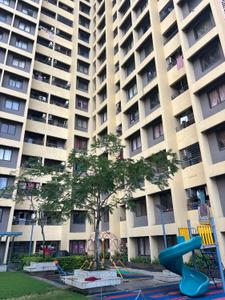 Image of 978 Sq.ft 2 BHK Apartment / Flat for sale in Ambuja Utalika Effieciency And Comfort, Mukundapur, Kolkata for Rs. 11000000