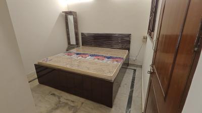 Bedroom Image of 600 Sq.ft 1 BHK Builder Floor for rent in Sector 55 Gurgaon for Rs. 27000