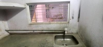 Bathroom Image of 300 Sq.ft 1 BHK Builder Floor for rent in Balaganj Lucknow for Rs. 3200