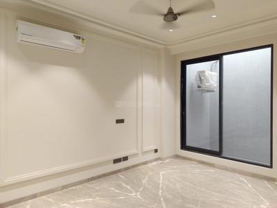 Bedroom Image of 2700 Sq.ft 4 BHK Builder Floor for sale in Greater Kailash II New Delhi for Rs. 110000000