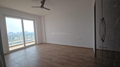 Bedroom Image of 1600 Sq.ft 3 BHK Apartment / Flat for sale in Omaxe Royal Residency, Sector 79 Faridabad for Rs. 26500000